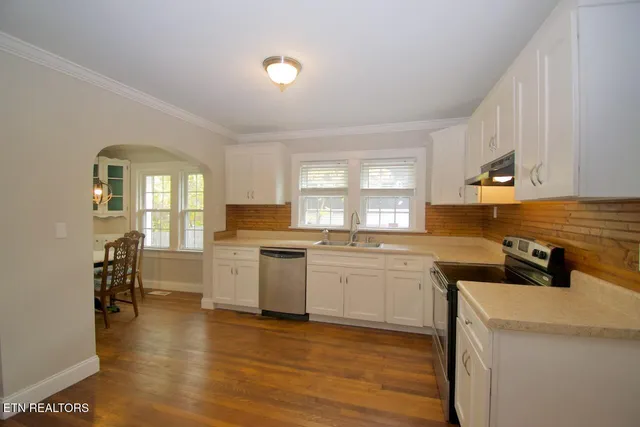 $295,000 | 204 7th Street, Maryville, TN 37804