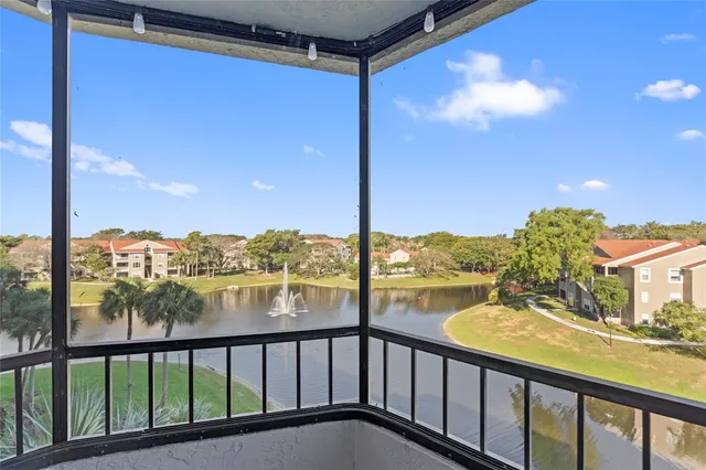 $2,600 | 1850 Homewood Boulevard, Unit 512, Delray Beach, FL 33445