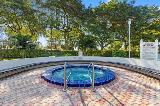 $2,600 | 1850 Homewood Boulevard, Unit 512, Delray Beach, FL 33445