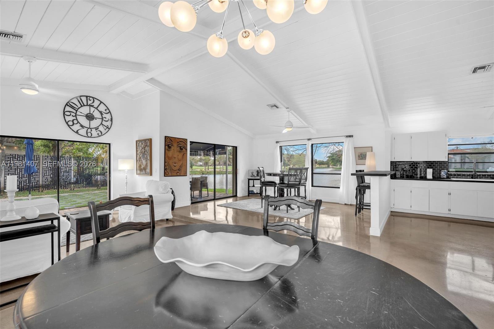 211 Southwest 87th Terrace Plantation, FL 33324 - Photo 18 of 54