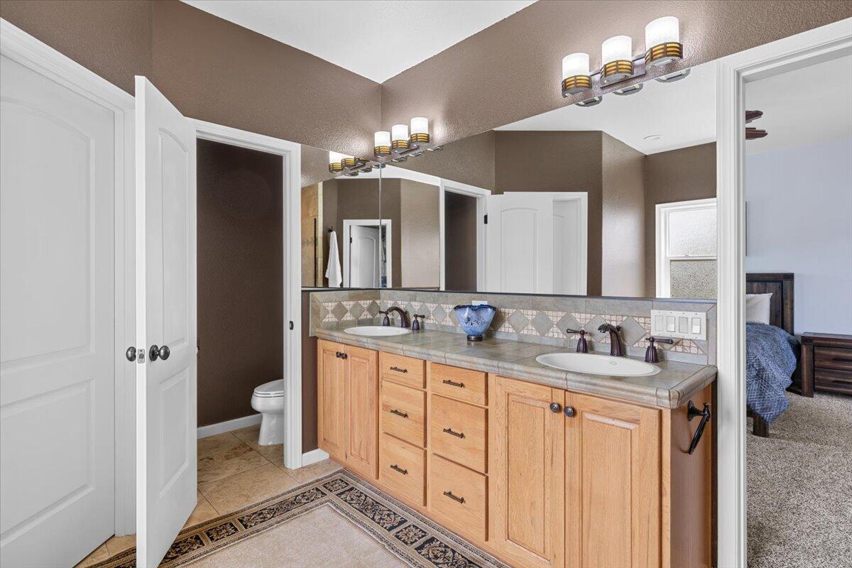 2929 Front Street Klamath Falls, OR 97601 - Photo 14 of 32 20-CI_7728