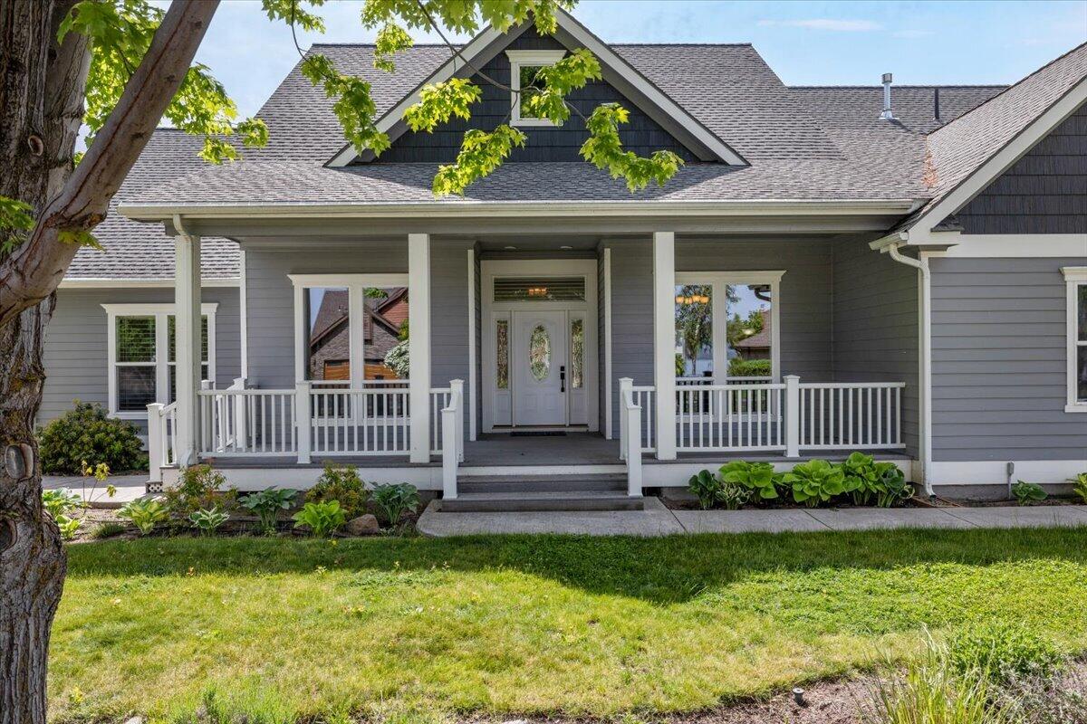 2929 Front Street Klamath Falls, OR 97601 - Photo 3 of 32 02-CI_7635