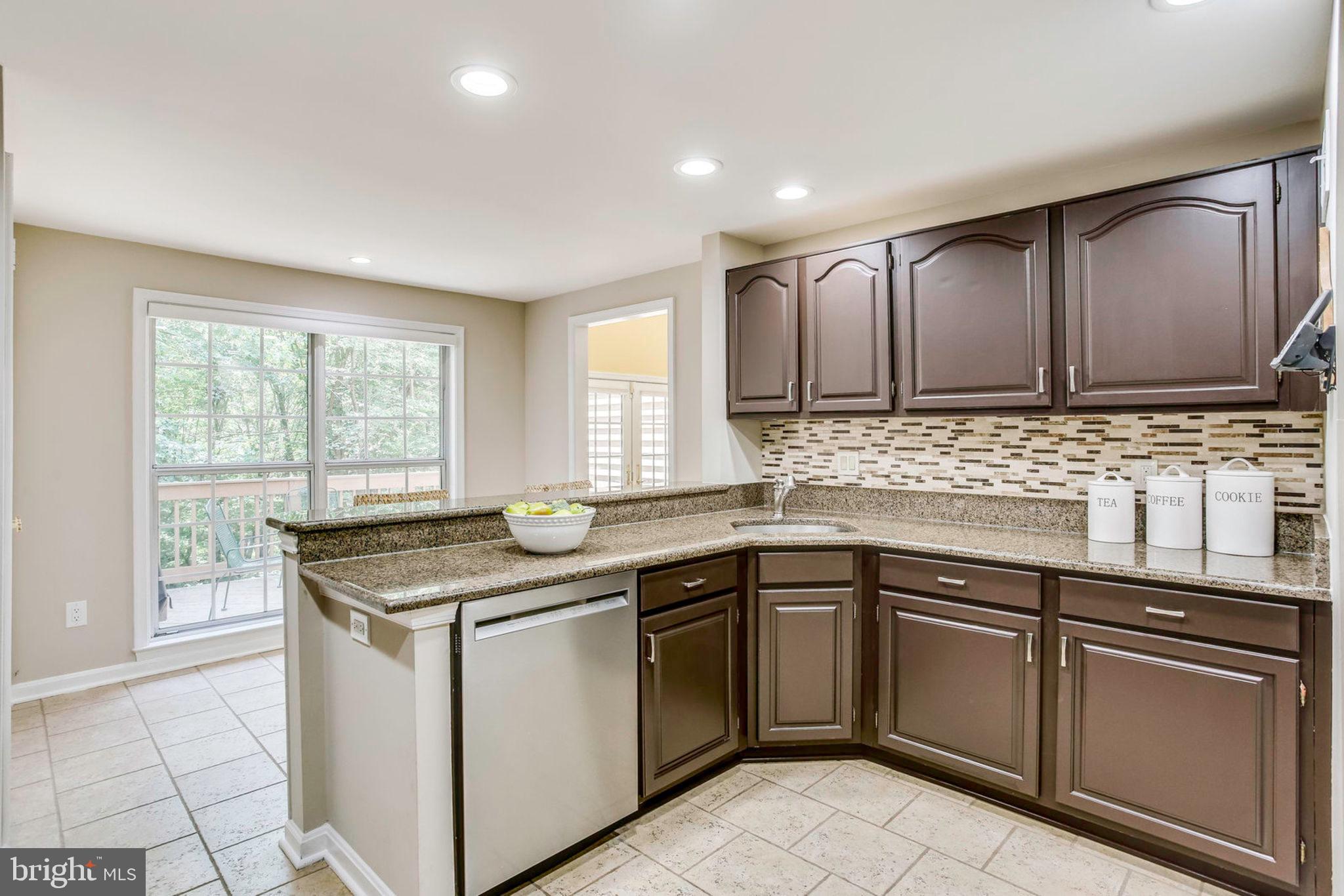 1536 Deer Point Way Reston, VA 20194 - Photo 6 of 53 Plenty of counter space for preparation