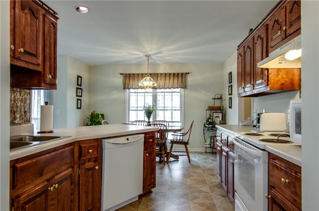 1203 Pommel Court Springfield, TN 37172 - Photo 6 of 18 SPACIOUS KITCHEN