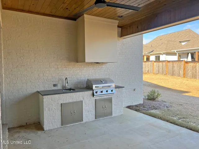 $899,000 | 461 Whittington Circle, Madison, MS 39110