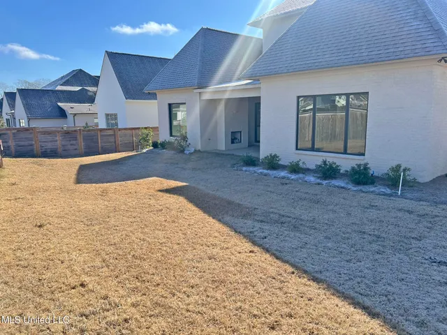 $899,000 | 461 Whittington Circle, Madison, MS 39110