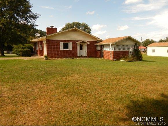 429 Wells Road Canton, NC 28716 - Photo 4 of 20