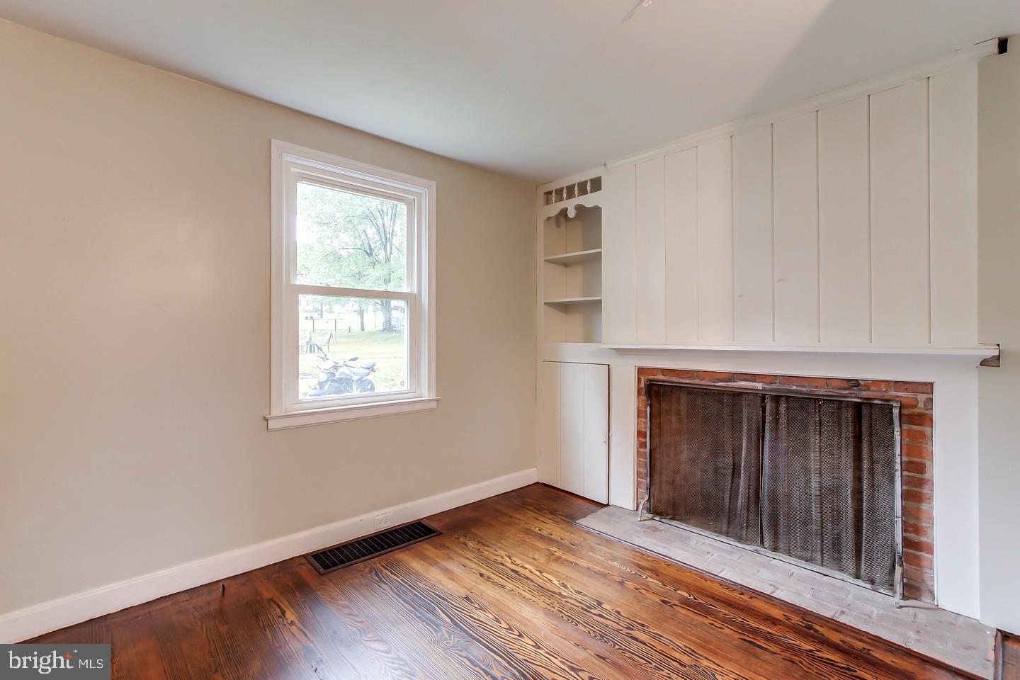2612 Sheridan Road York, PA 17406 - Photo 11 of 27 Gallery Image 11