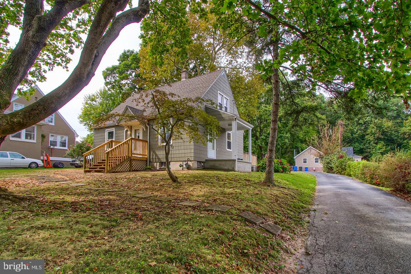 2612 Sheridan Road York, PA 17406 - Photo 26 of 27 Gallery Image 26