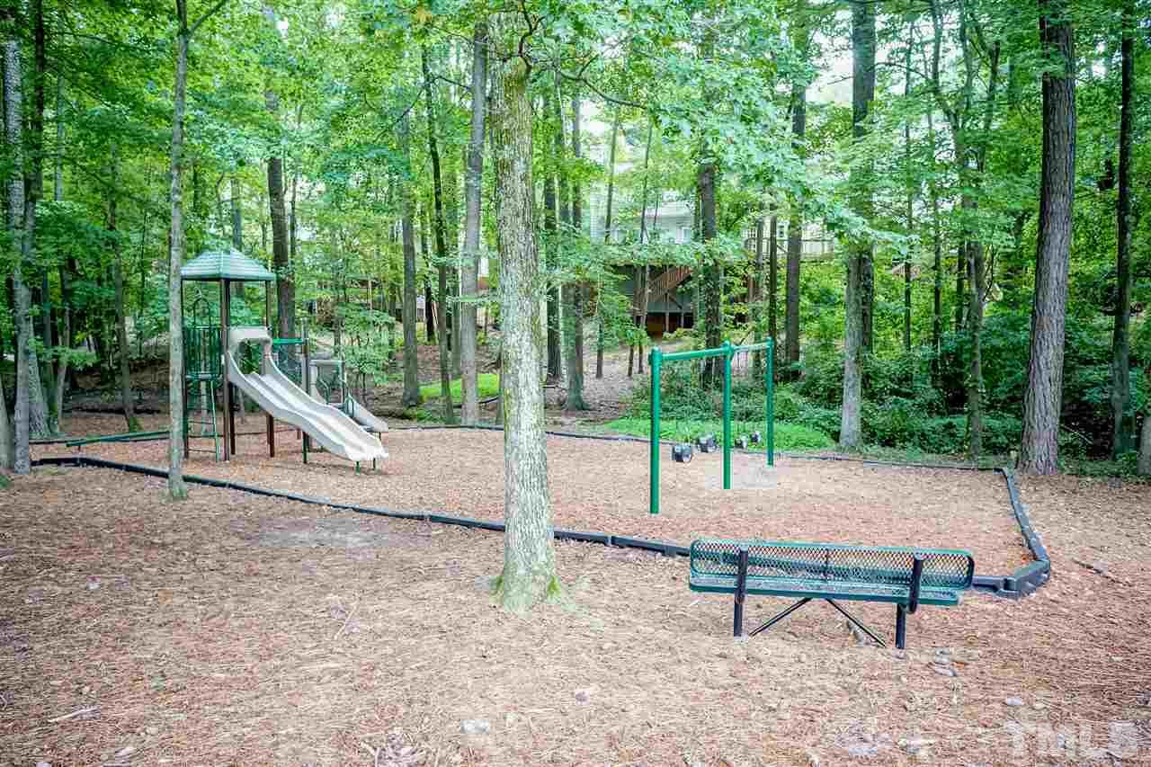 7001 Sandringham Drive Raleigh, NC 27613 - Photo 26 of 29