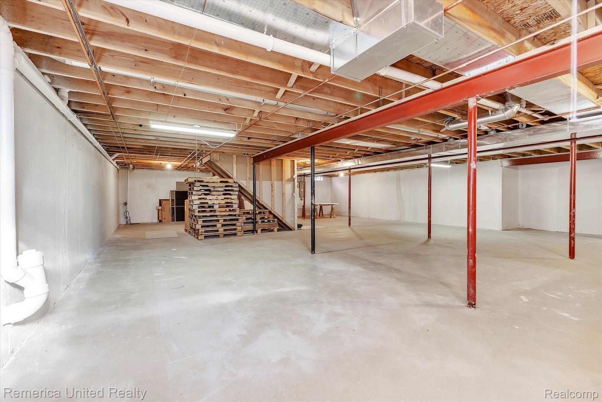 391 Rabbit Run Road Carleton, MI 48117 - Photo 35 of 49 35-391 Rabbit Run Rd-windowstill-realestate-photography-35.jpg