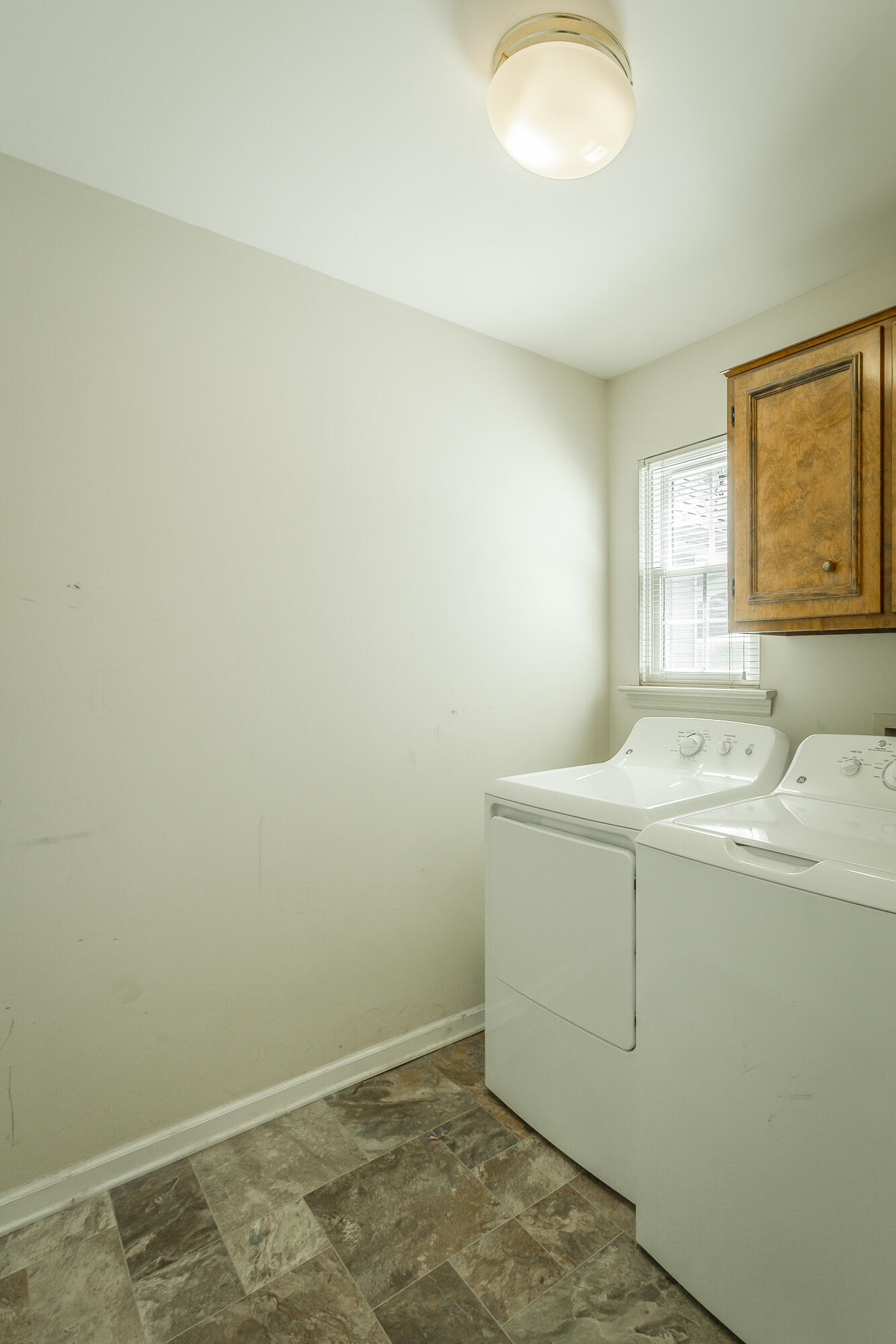 4521 Spring Lake Road Chattanooga, TN 37415 - Photo 7 of 38 4521 Spring Lake Rd. HD-12