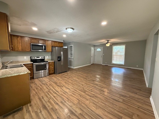 1876 Mimi Road Clarksville, TN 37040 - Photo 5 of 18 Gallery Image 5