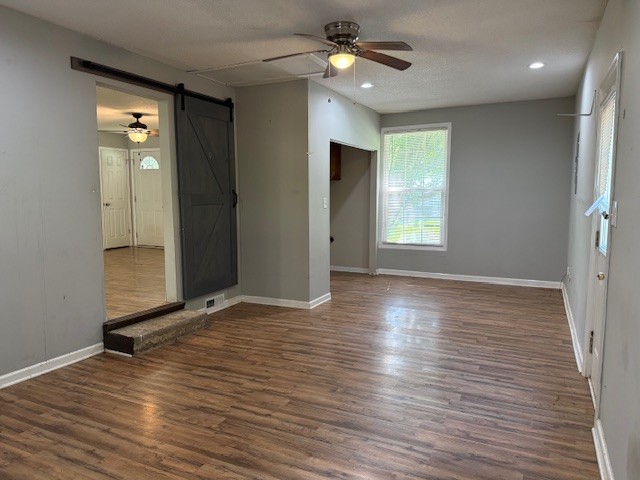 1876 Mimi Road Clarksville, TN 37040 - Photo 8 of 18 Gallery Image 8