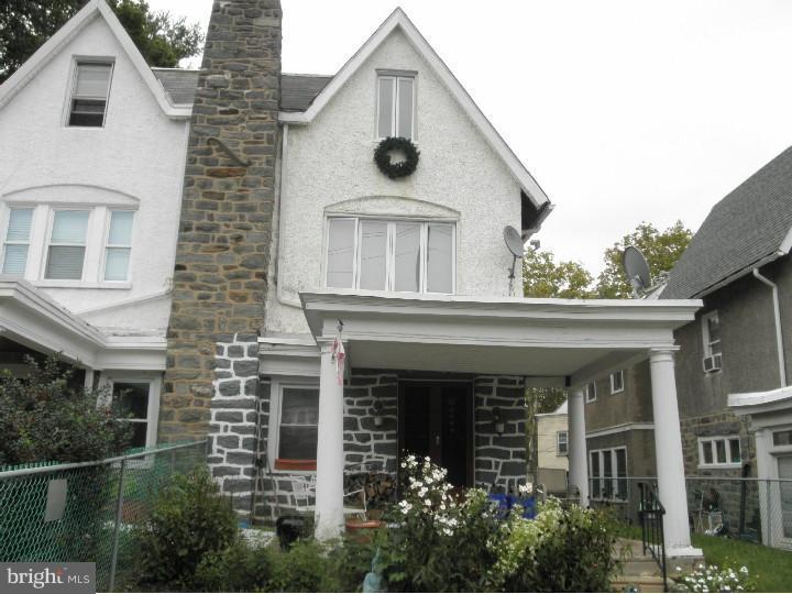 1817 Wynnewood Road Philadelphia, PA 19151 - Photo 3 of 9 Gallery Image 3