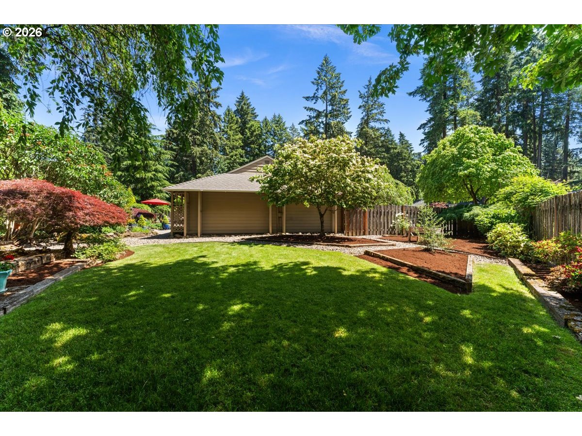 5329 Southwest Charleton Court Lake Oswego, OR 97035 - Photo 36 of 41
