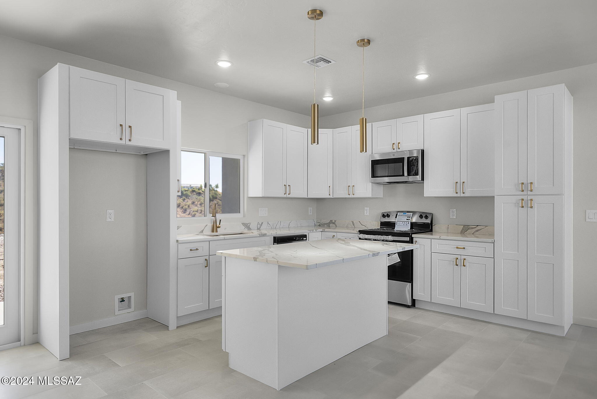 187 Calle Tiburon Rio Rico, AZ 85648 - Photo 12 of 29