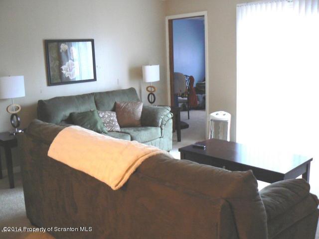 214 Pumphouse Rd Lake Moscow, PA 18444 - Photo 11 of 15 Gallery Image 11