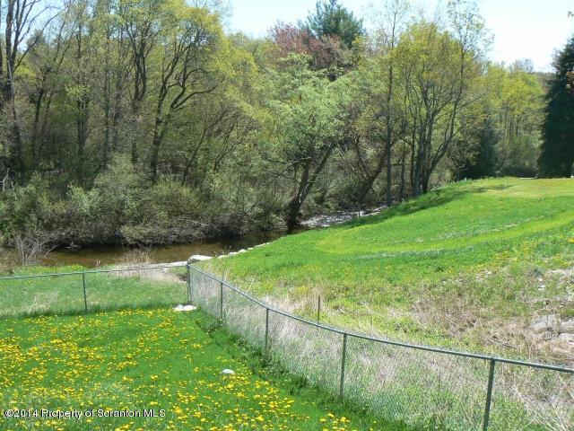 214 Pumphouse Rd Lake Moscow, PA 18444 - Photo 13 of 15 Gallery Image 13