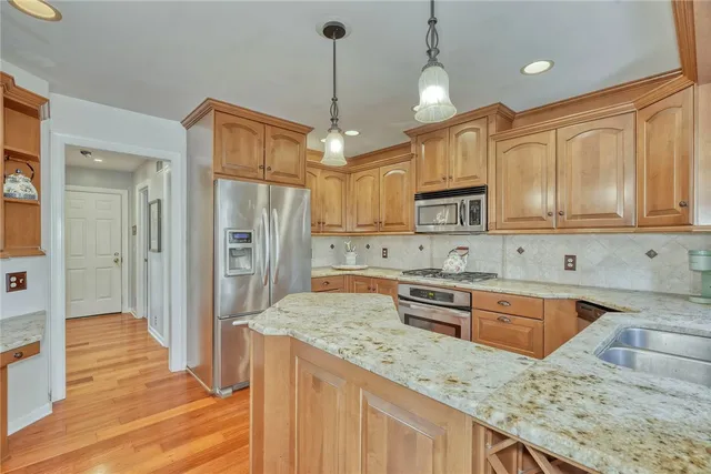 $389,900 | 150 Regatta Drive, Webster, NY 14580