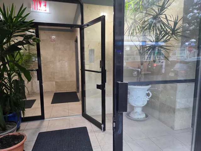 $1,750 | 2401 Bergenline Avenue, Unit 2E, Union City, NJ 07087