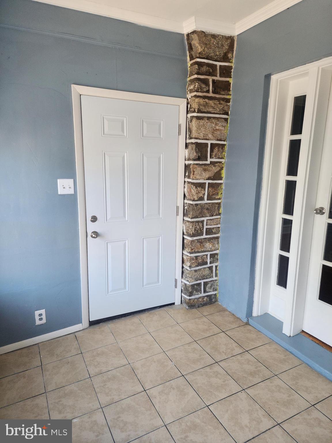 252 Avon Road Upper Darby, PA 19082 - Photo 22 of 38