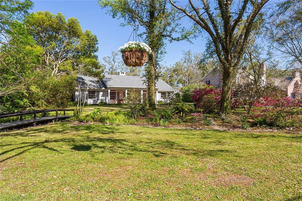 338 Garden Road River Ridge, LA 70123 - Photo 3 of 34
