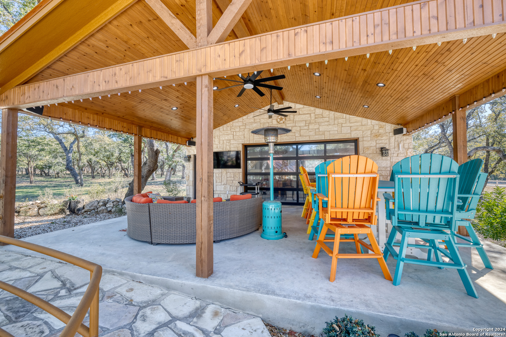 93 North Saddle Mountain Road Rio Frio, TX 78879 - Photo 23 of 50 a view of a patio with a table and chairs