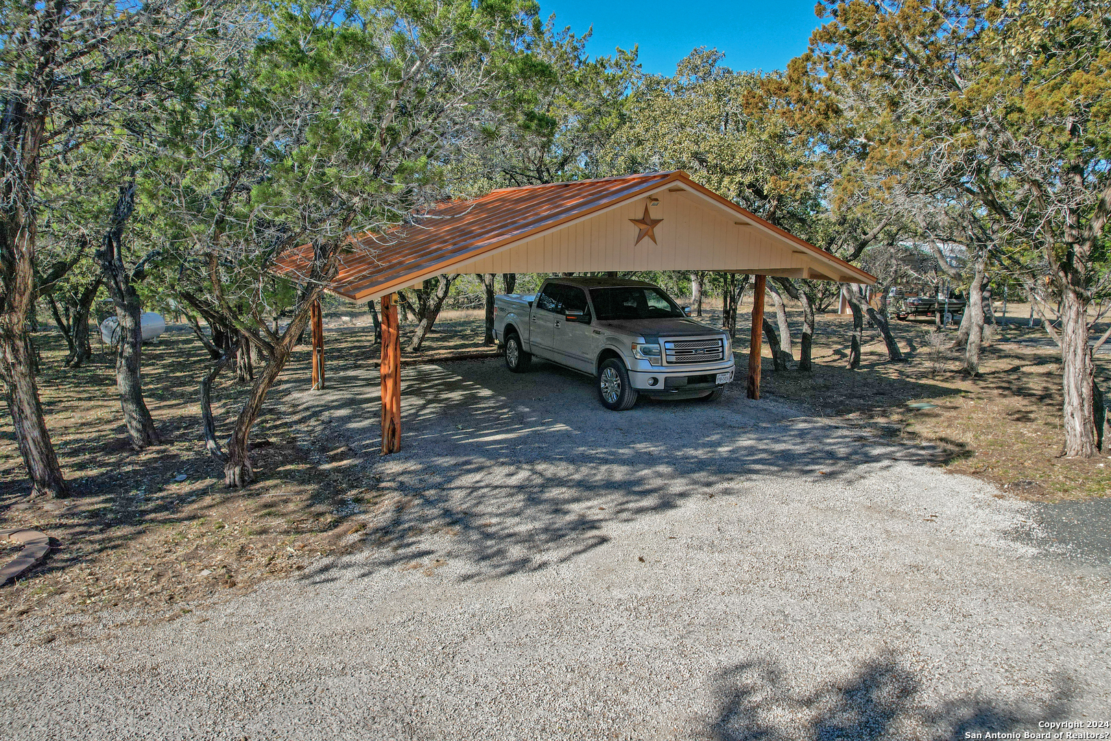 93 North Saddle Mountain Road Rio Frio, TX 78879 - Photo 7 of 50
