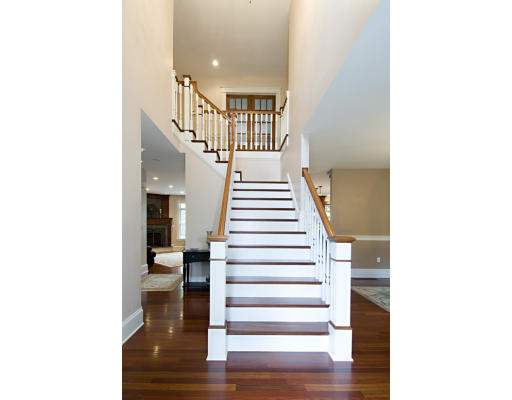 1525 Stonecleave Road North Andover, MA 01845 - Photo 12 of 24 Gallery Image 12