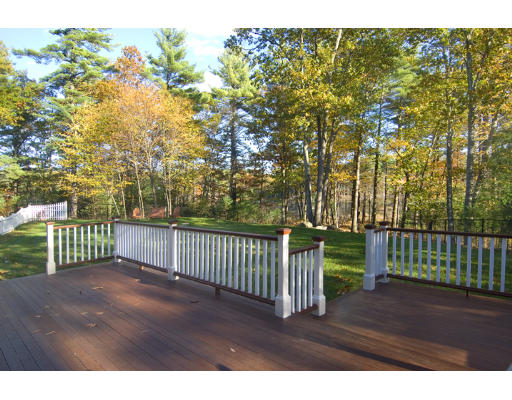 1525 Stonecleave Road North Andover, MA 01845 - Photo 22 of 24 Gallery Image 22