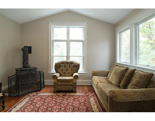 1525 Stonecleave Road North Andover, MA 01845 - Photo 10 of 24 Gallery Image 10
