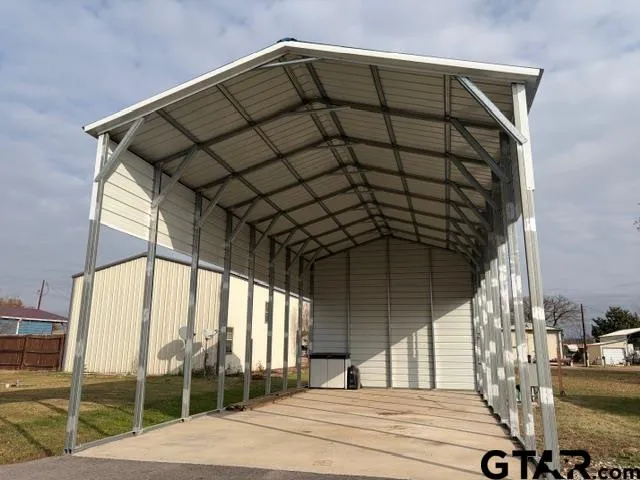 a view of parking area