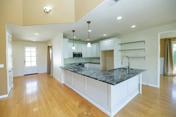 $699,000 | 2300 Oak Creek Drive, Copperopolis, CA 95228