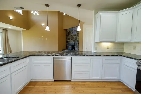 $699,000 | 2300 Oak Creek Drive, Copperopolis, CA 95228