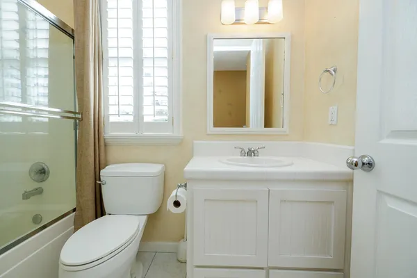 $699,000 | 2300 Oak Creek Drive, Copperopolis, CA 95228