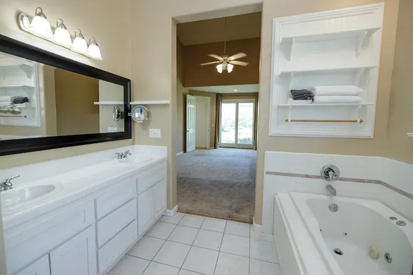 $699,000 | 2300 Oak Creek Drive, Copperopolis, CA 95228