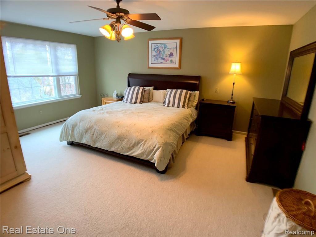 537 Arlington Drive Rochester, MI 48307 - Photo 16 of 25 15.jpg