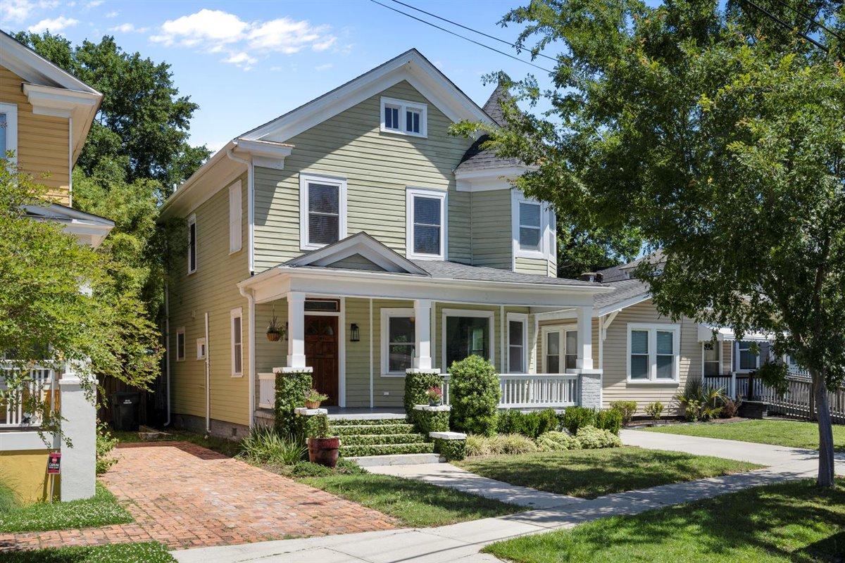 28 Maple Street Charleston, SC 29403 - Photo 2 of 51 Front