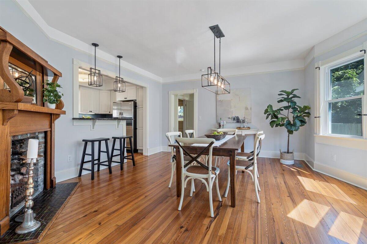 28 Maple Street Charleston, SC 29403 - Photo 14 of 51 Dining to Kitchen