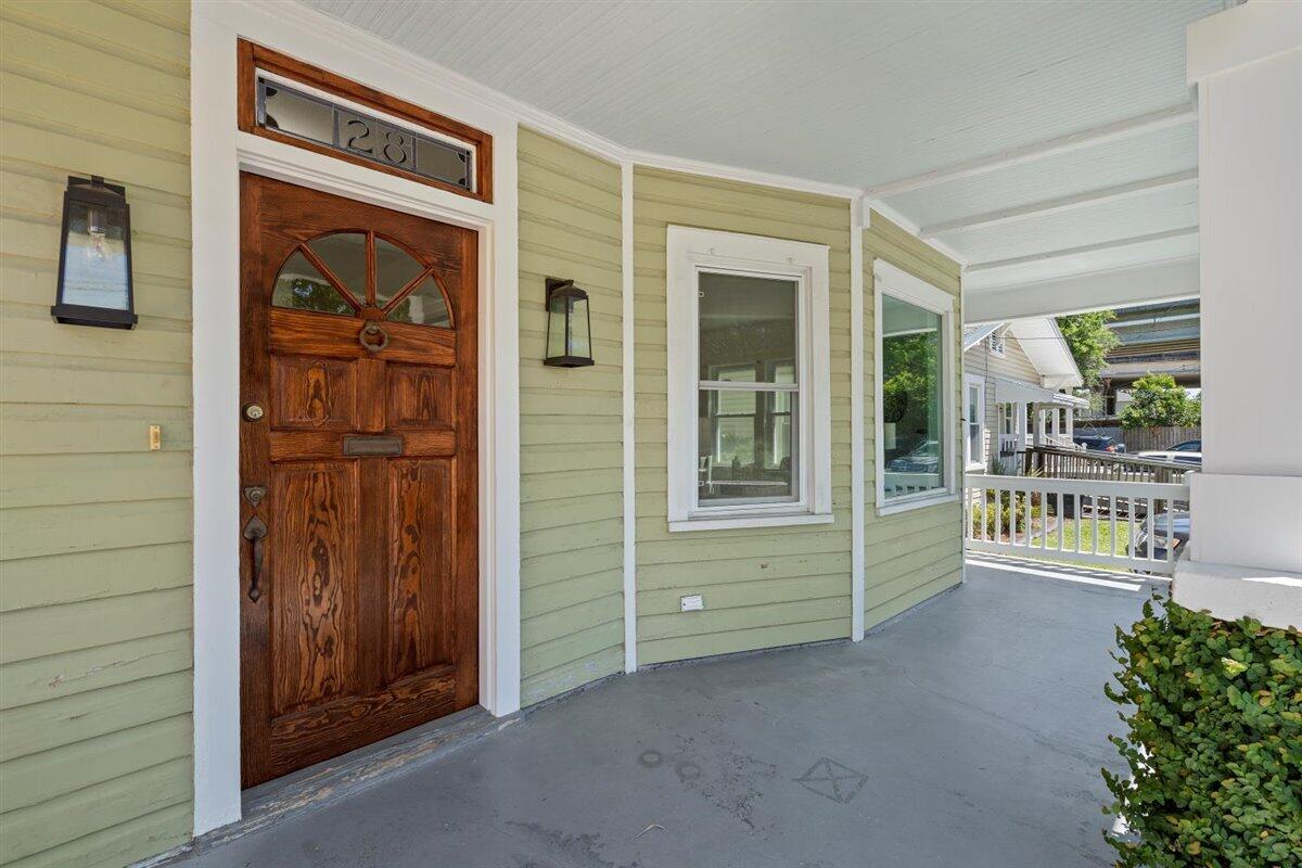 28 Maple Street Charleston, SC 29403 - Photo 4 of 51 Front Porch
