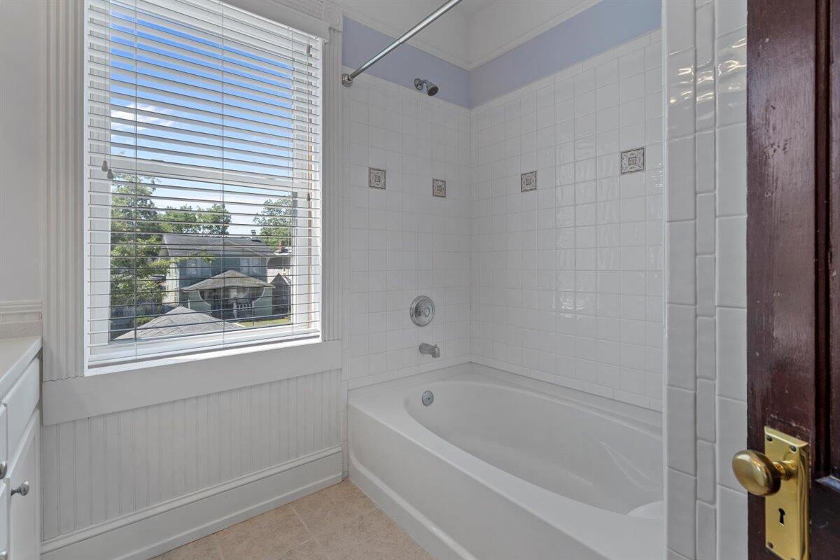 28 Maple Street Charleston, SC 29403 - Photo 34 of 51 Owners Bath