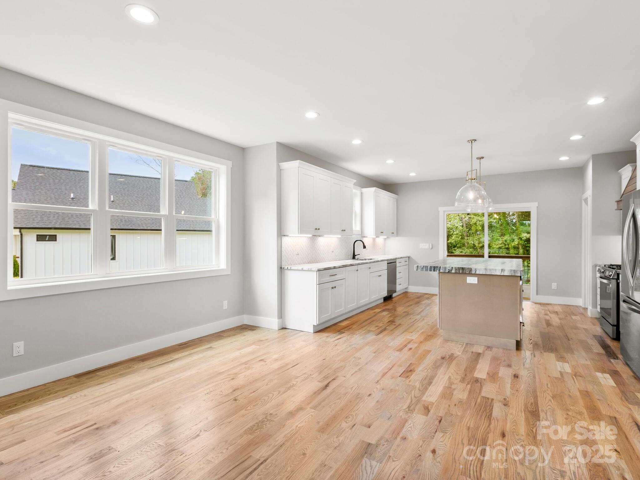231 Asbury Road Candler, NC 28715 - Photo 8 of 35 Gallery Image 8