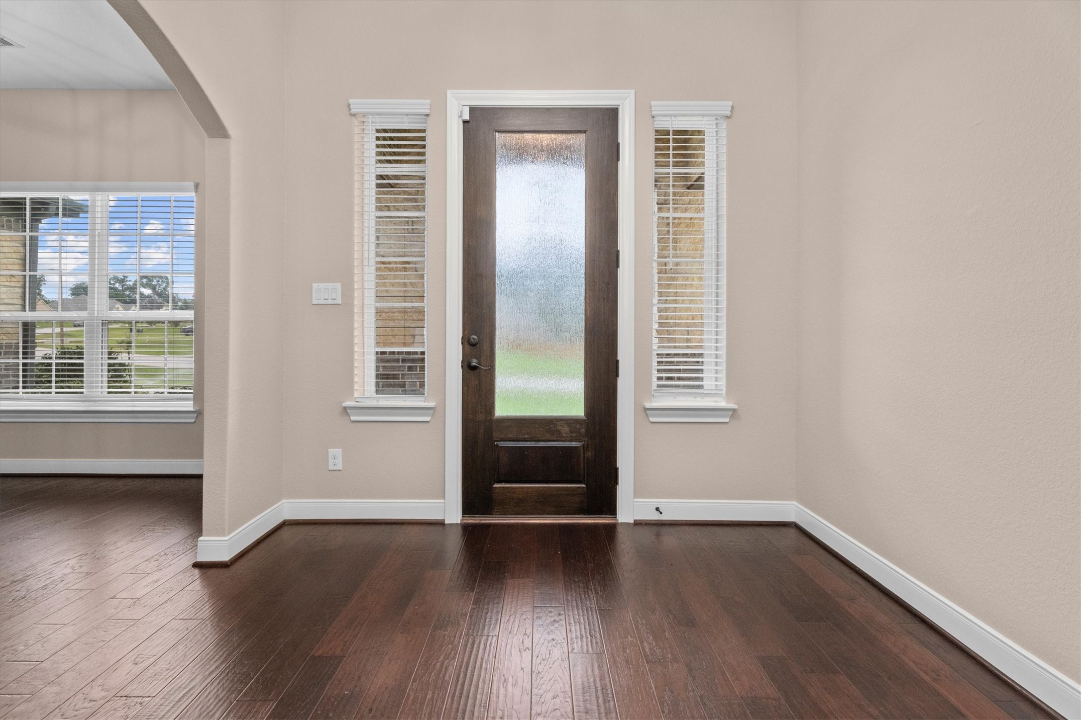 203 Magnolia Reserve Loop Magnolia, TX 77354 - Photo 5 of 49