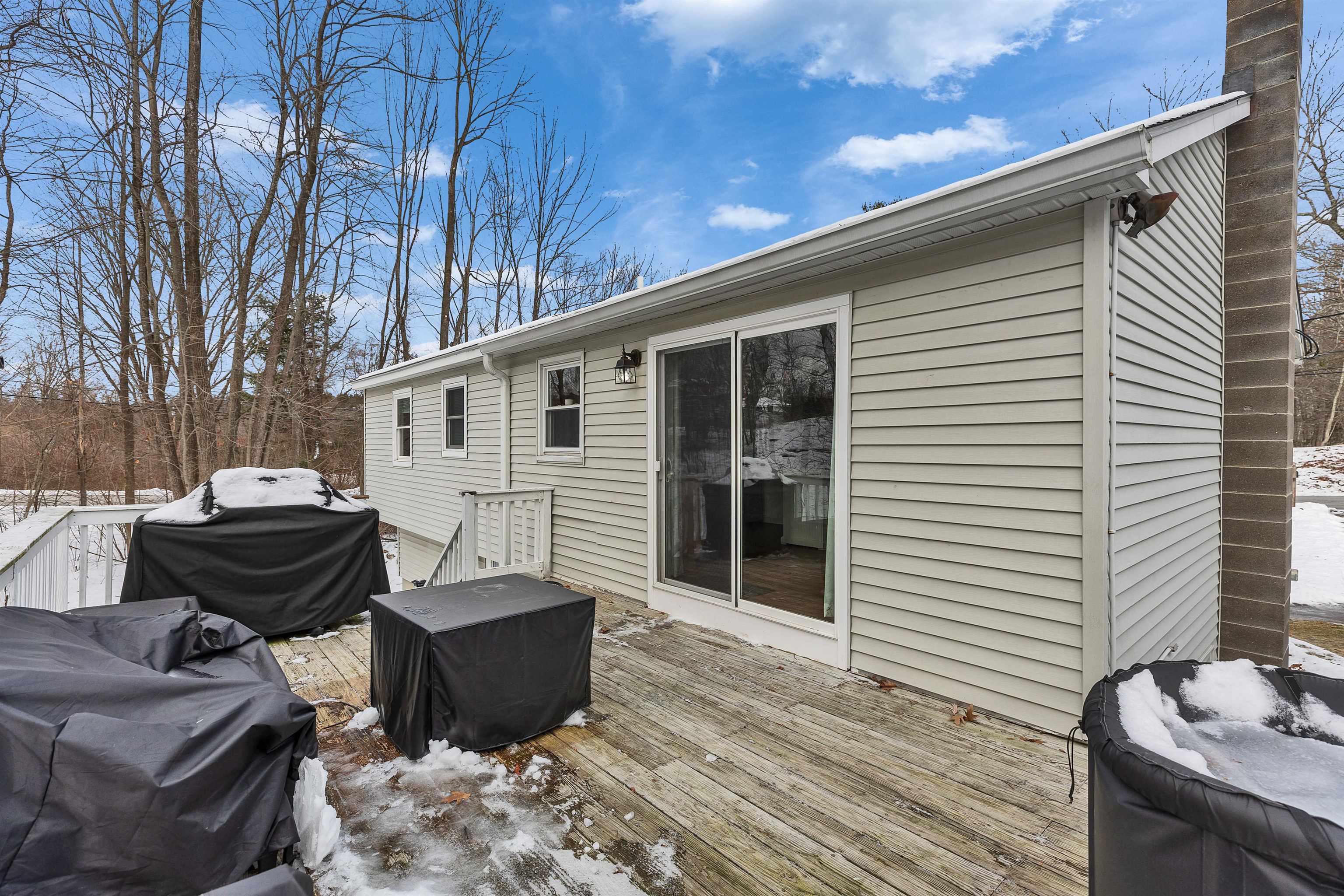 1 Nancy Lane Raymond, NH 03077 - Photo 33 of 40