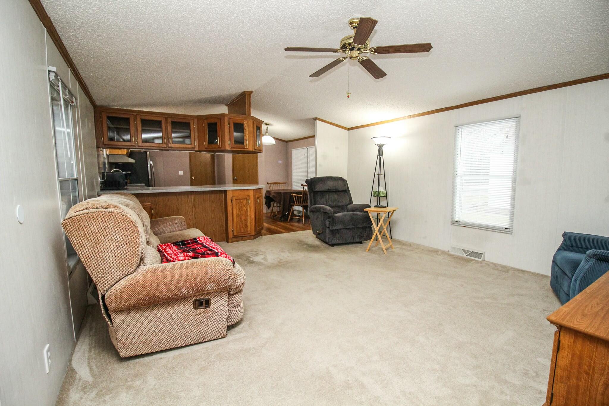 1222 Shiawassee River Road Three Rivers, MI 49093 - Photo 4 of 25 tempImage8p90kF