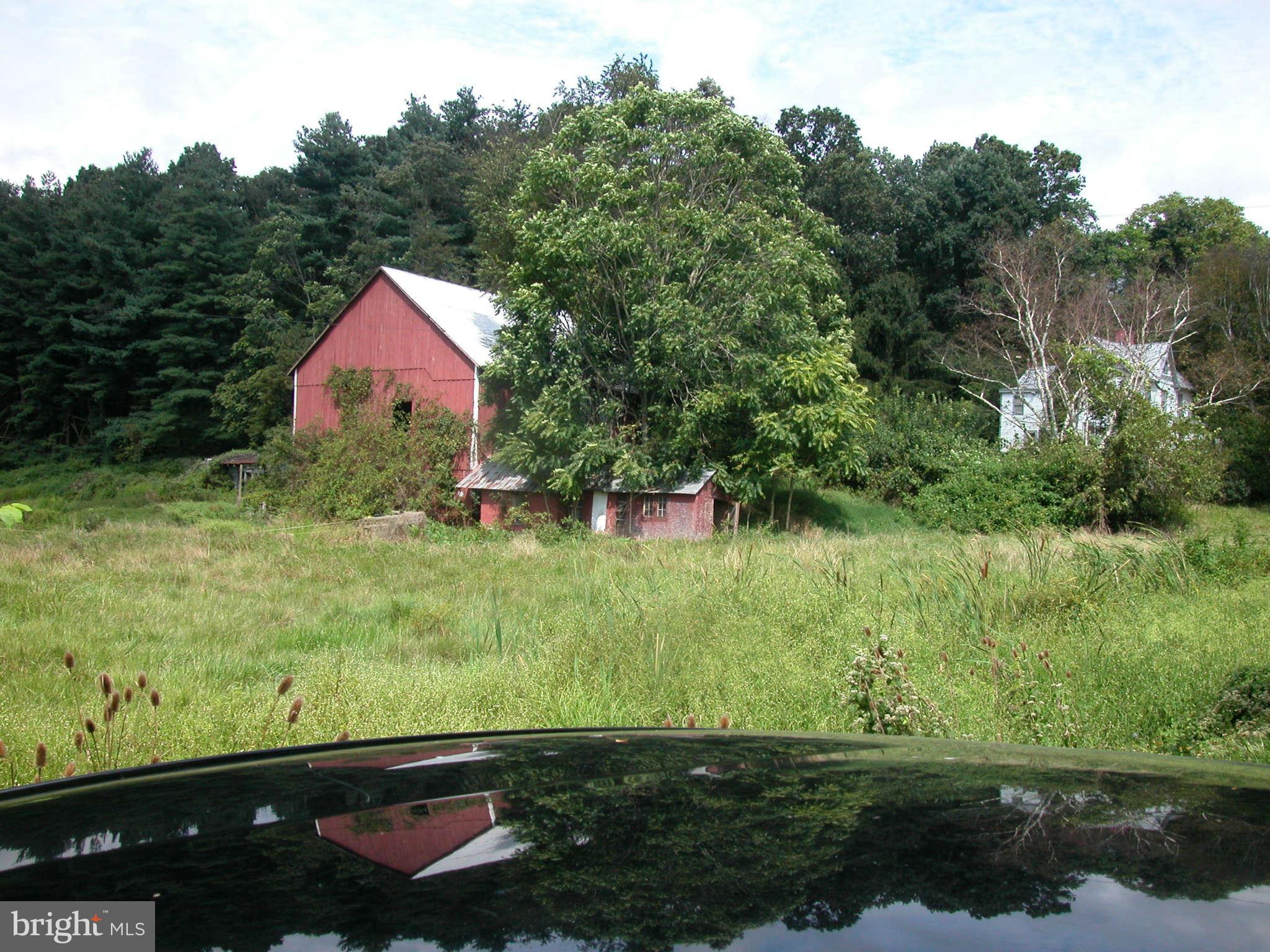 4420 Lynn Burke Road Monrovia, MD 21770 - Photo 3 of 3 house and barn