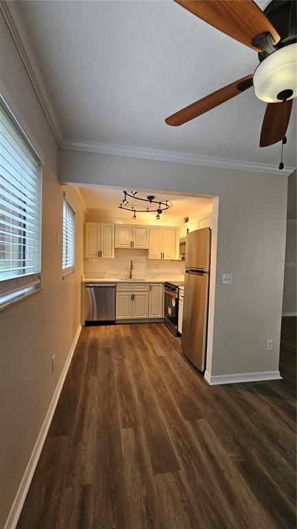 11720 Raintree Village Boulevard, Unit A Temple Terrace, FL 33617 - Photo 5 of 33
