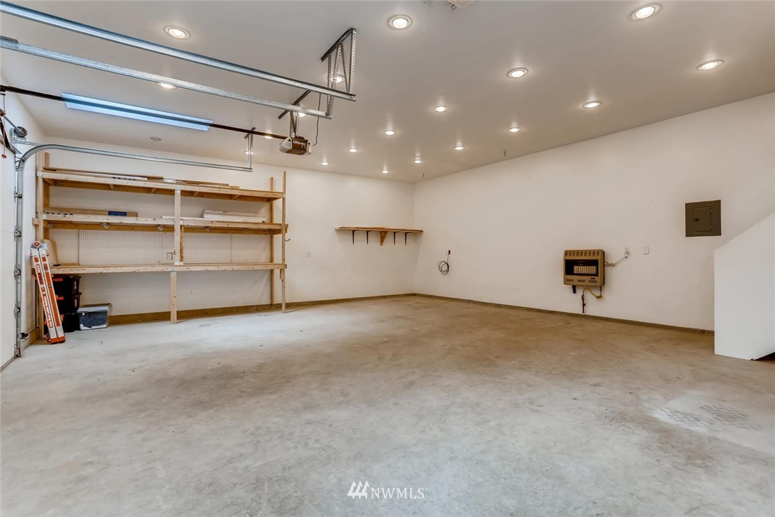 216 174th Street Southwest Bothell, WA 98012 - Photo 25 of 27 a view of an empty room with a window