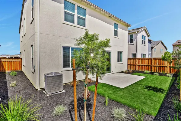 $934,565 | 1280 North Robiolo Way, Mountain House, CA 95391